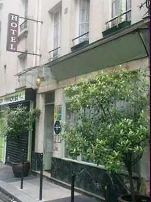 Hotell De Lille Louvre 2*