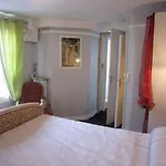 Hotel De Lille Louvre 2*