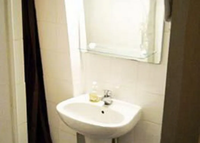 Hotel De Lille Louvre Paris