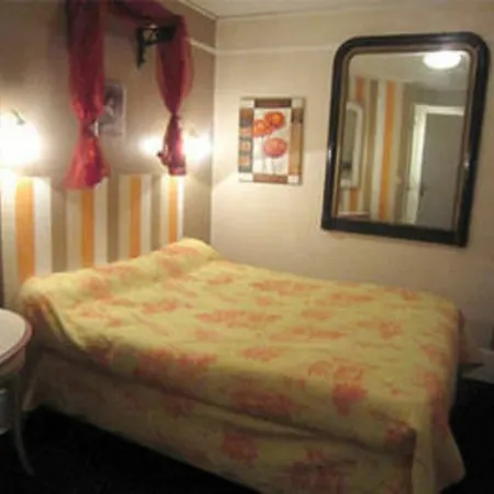 De Lille-louvre Hotel 2*