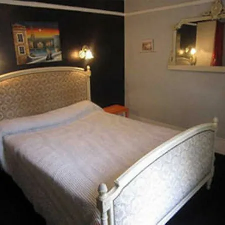 De Lille-louvre Hotel Paris